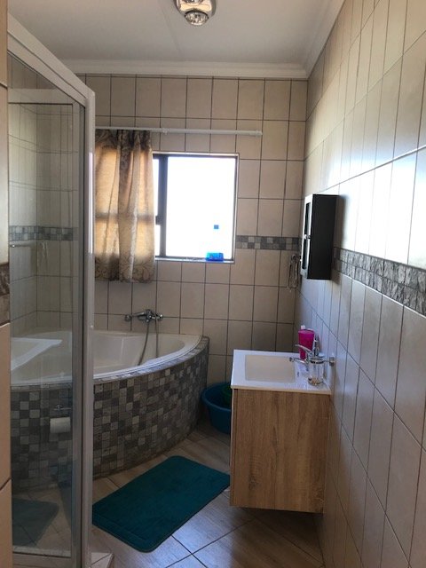 3 Bedroom Property for Sale in Mandela View Free State
